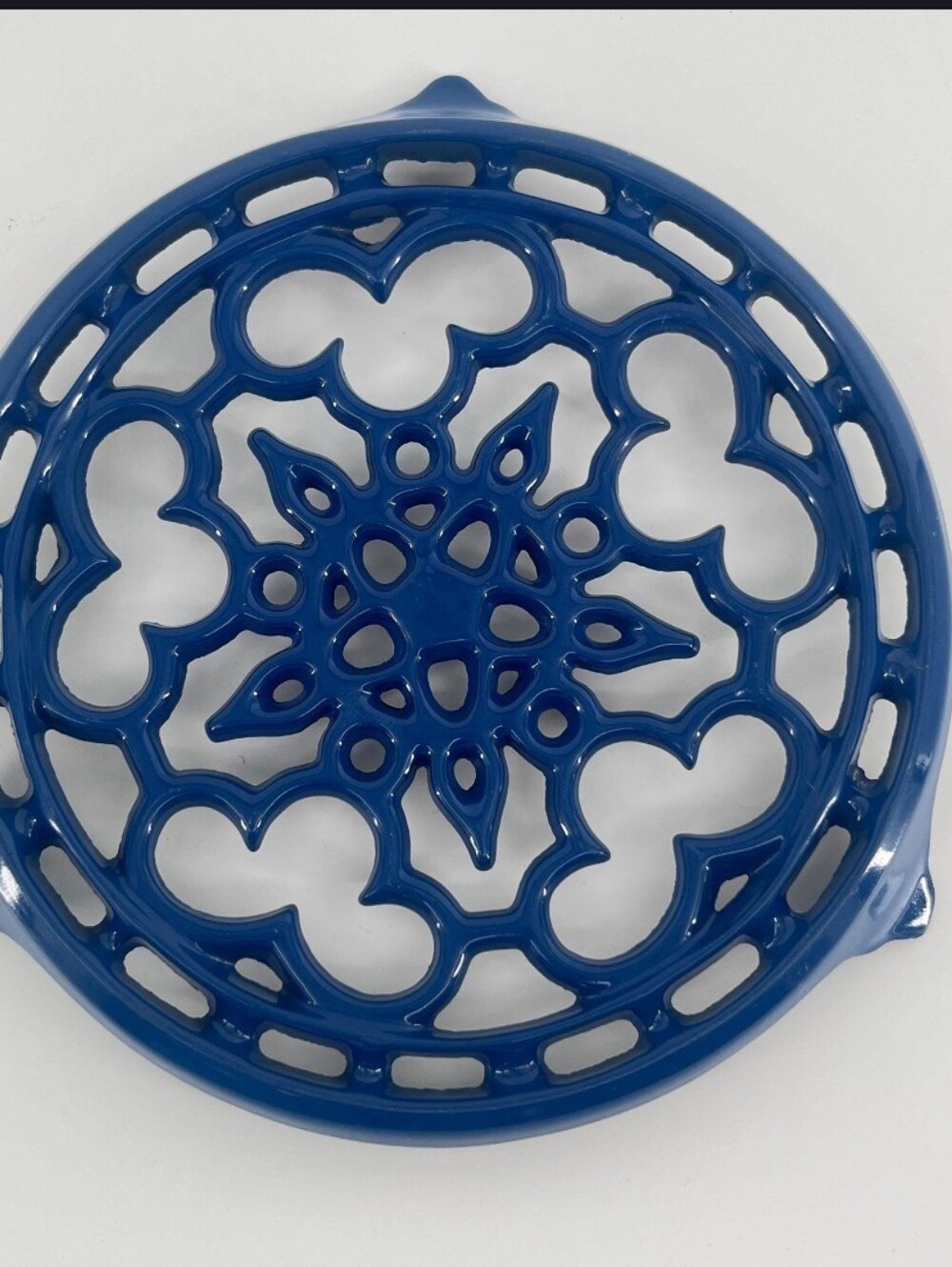 Le Creuset Blue Round Trivet Pot Holder cast retired color